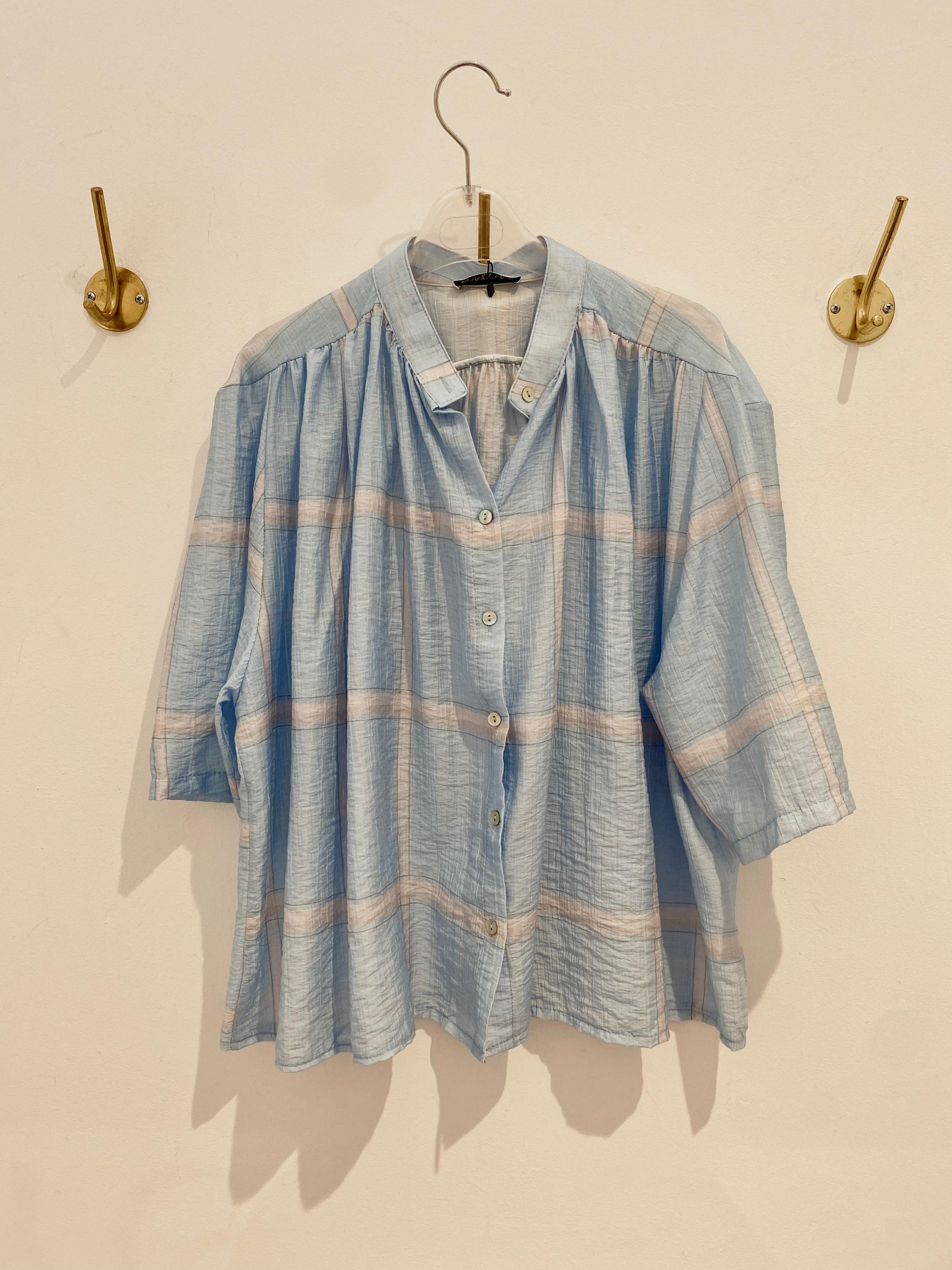 Camisa Azul Estampada