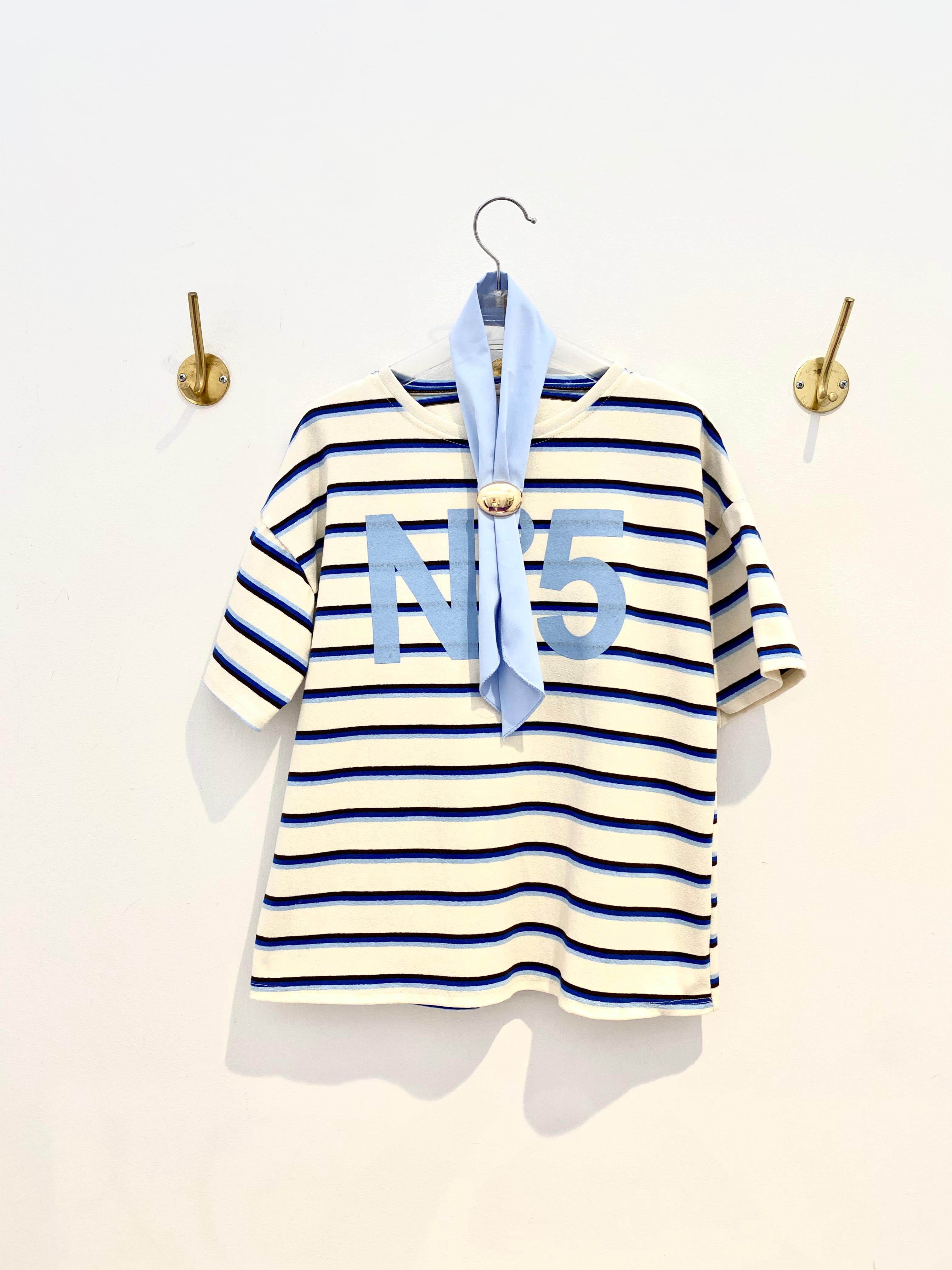 T-Shirt Riscas c/ gravata