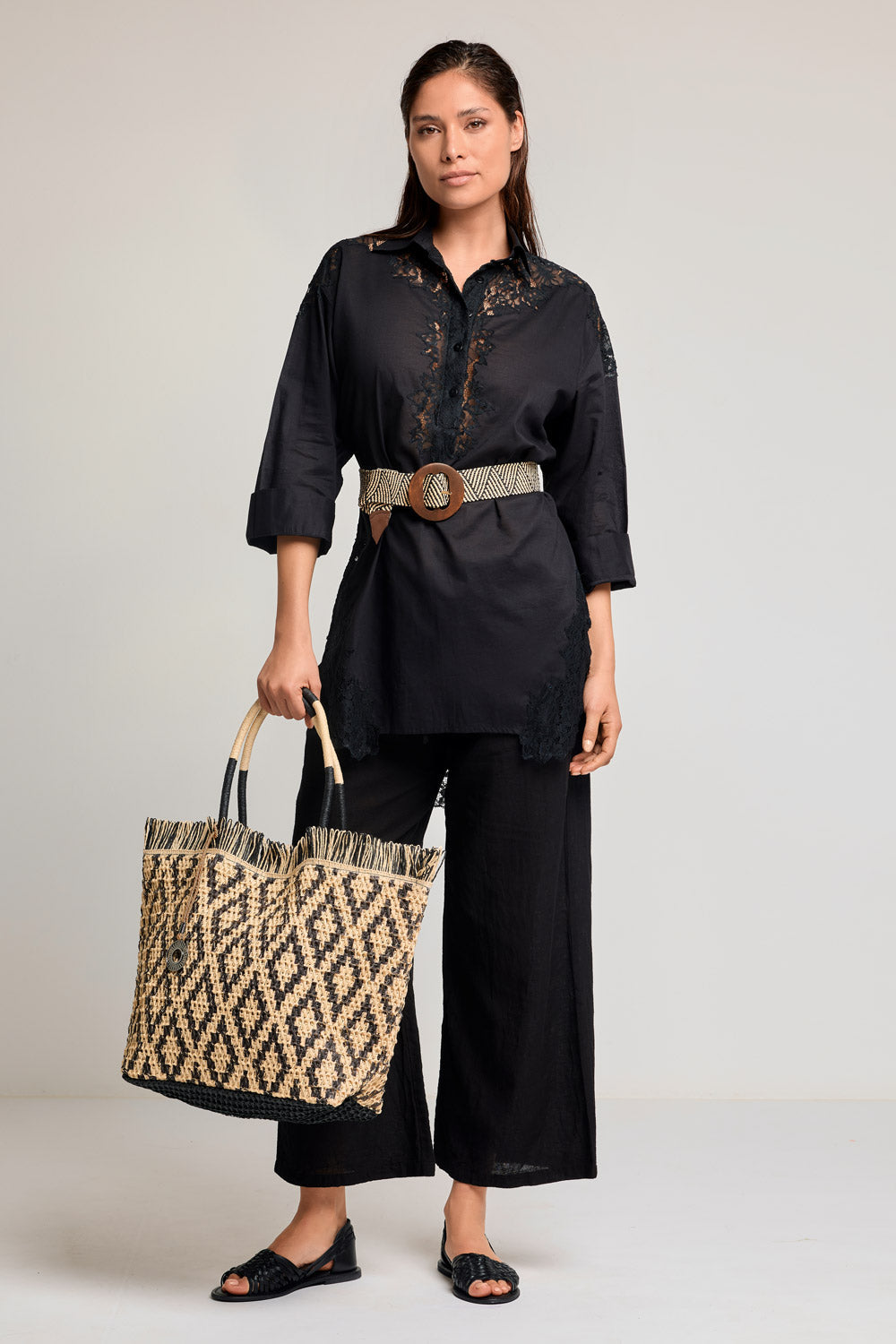 Camisa Naxos (Wine)