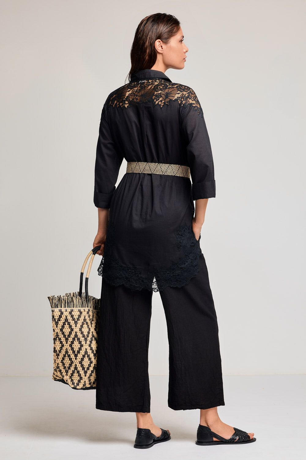 Camisa Naxos (Wine)