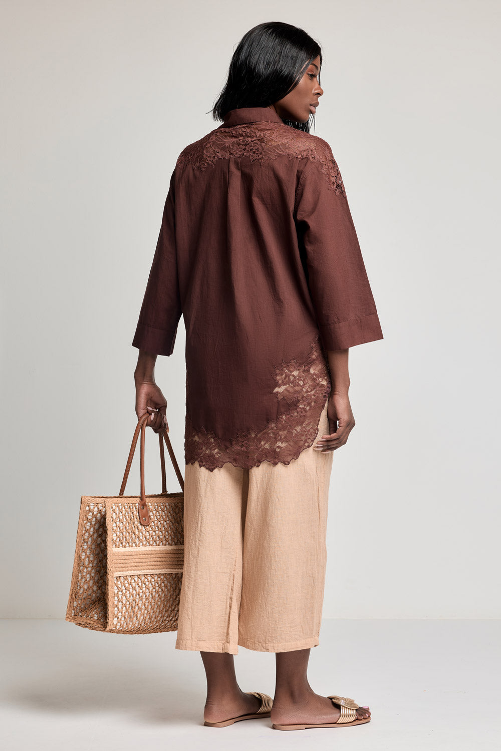 Camisa Naxos (Wine)