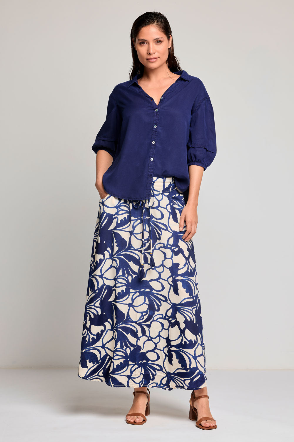 Camisa com mangas a tufadas Bette (Navy Blue)