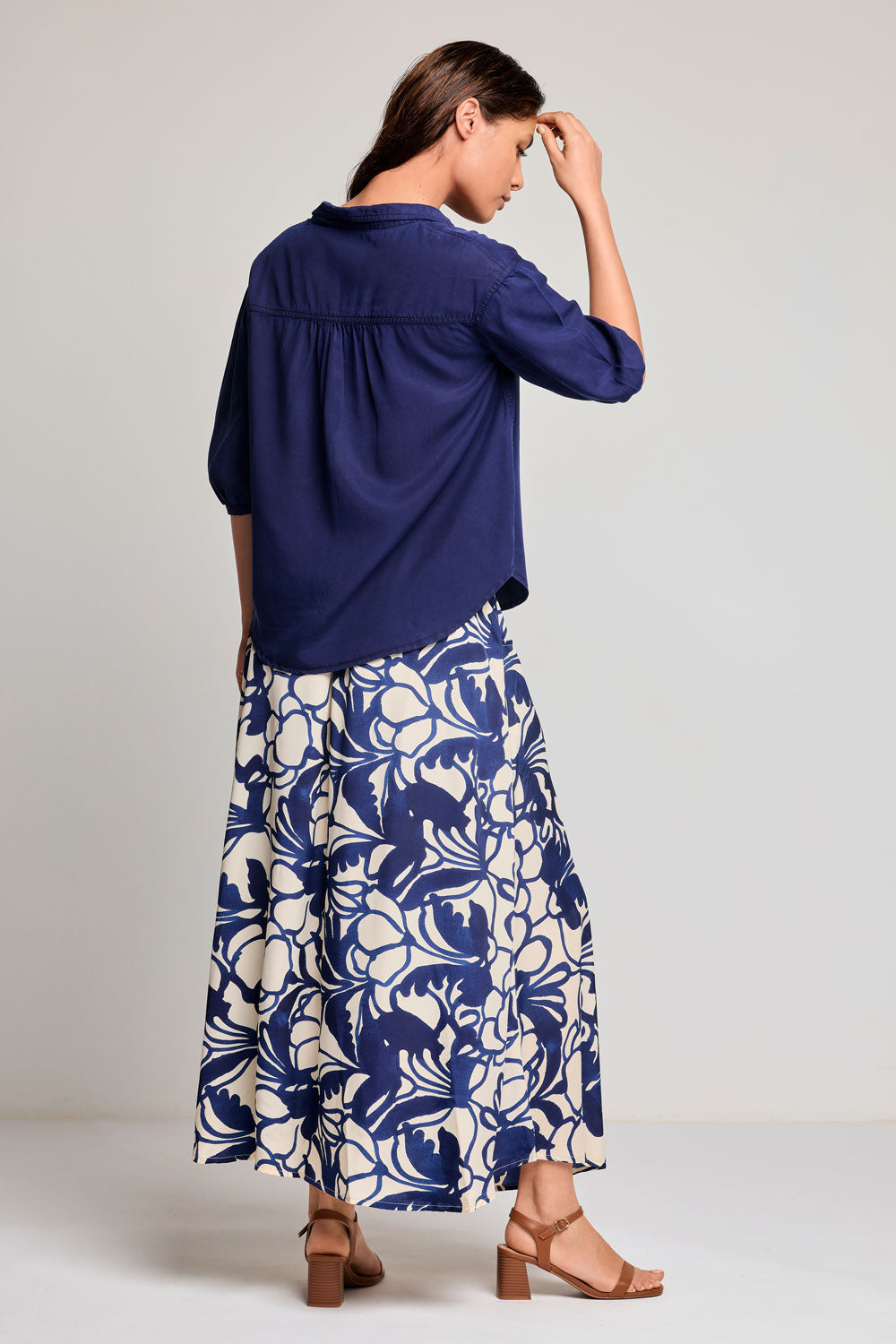 Camisa com mangas a tufadas Bette (Navy Blue)