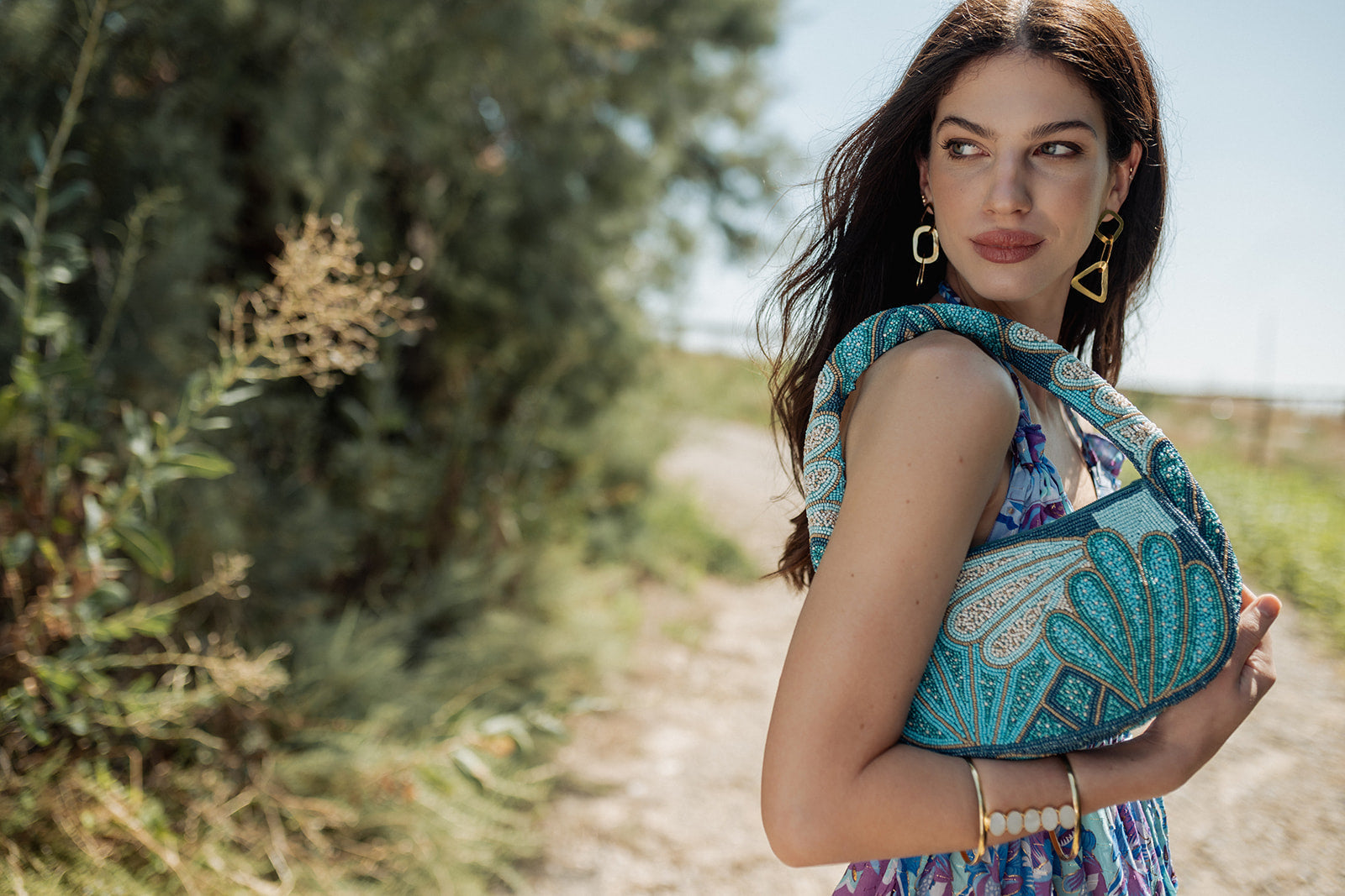 Bolso Shell Abalorios Azul
