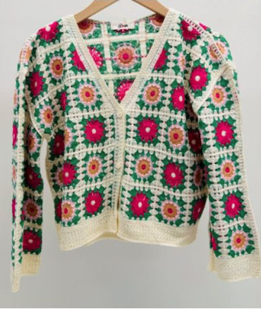Casaco Crochet Granny Square Flores Verde e Rosa