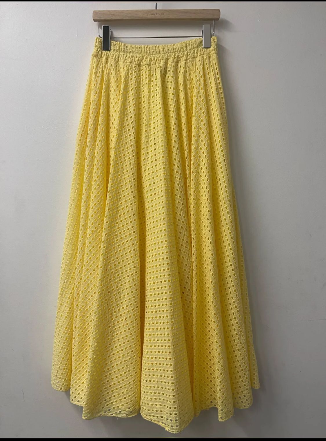 Saia Amarela Broderie Anglaise