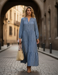 Vestido Maxi Xadrez Azul — lifestyle Barcelona